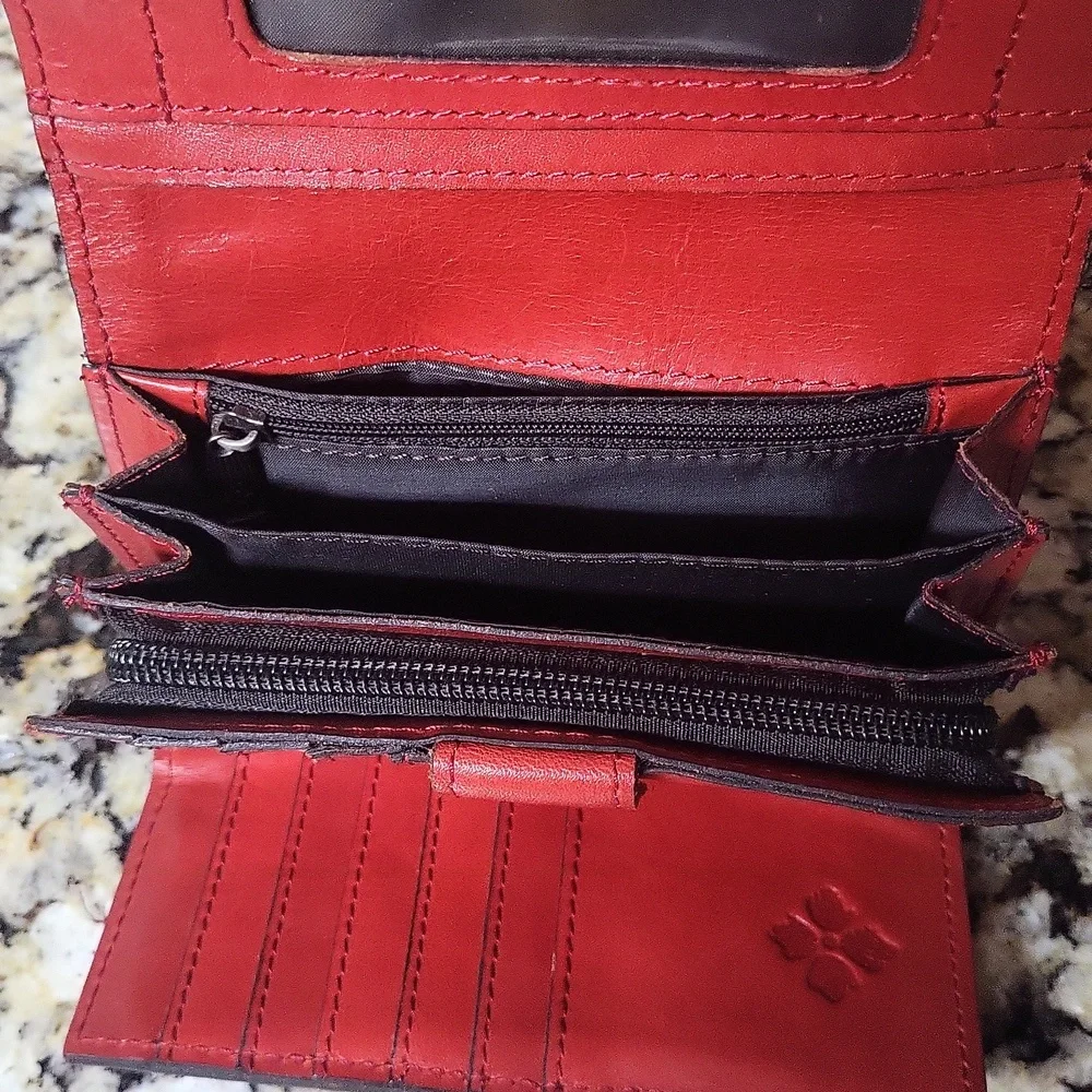 Patricia Nash Red Tooled Cametti Wallet